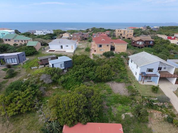 770 m² Land