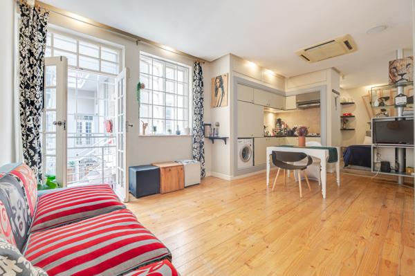 Studio Apartment