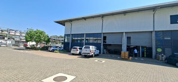 558.8 m² Industrial space