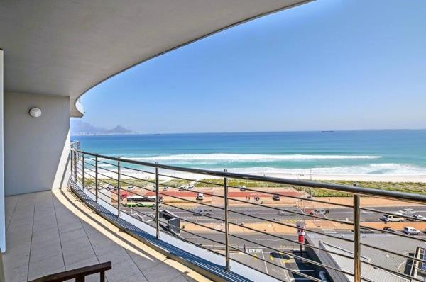 Apartment in Waves Edge