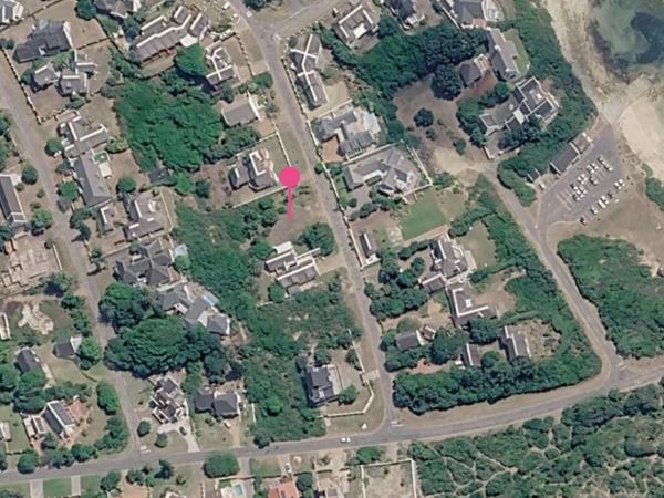 1 196 m² Land
