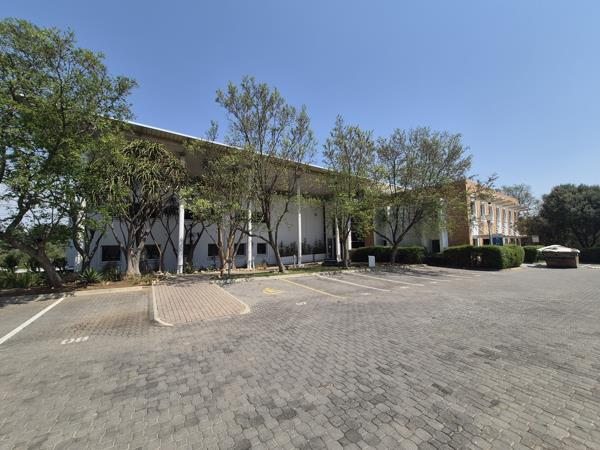 1 000 m² Commercial space