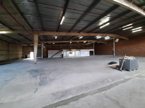 1 042 m² Industrial space