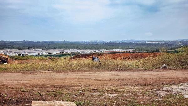 653 m² Land