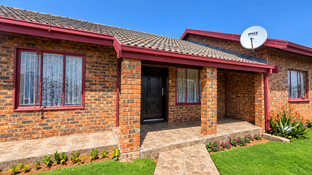 4 Bedroom House