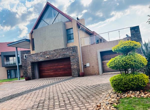 5 Bedroom House
