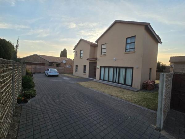 4 Bedroom Cluster