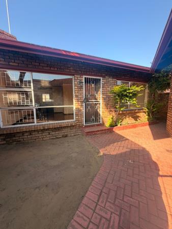 2 Bedroom Townhouse