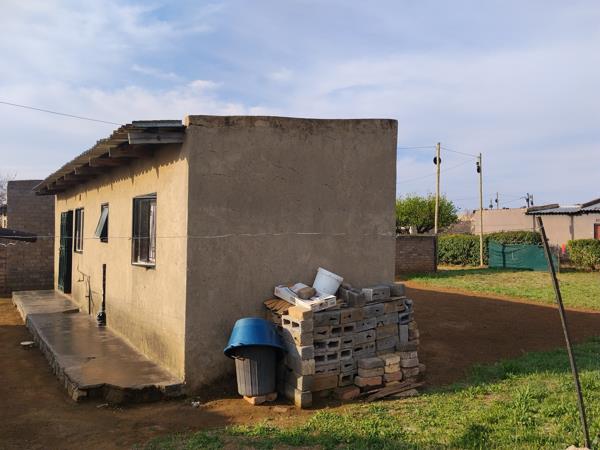 1 Bedroom House