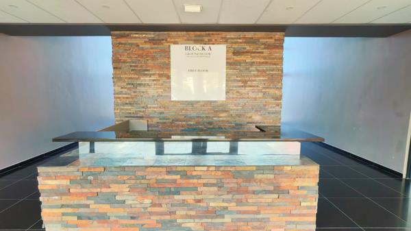 328 m² Commercial space