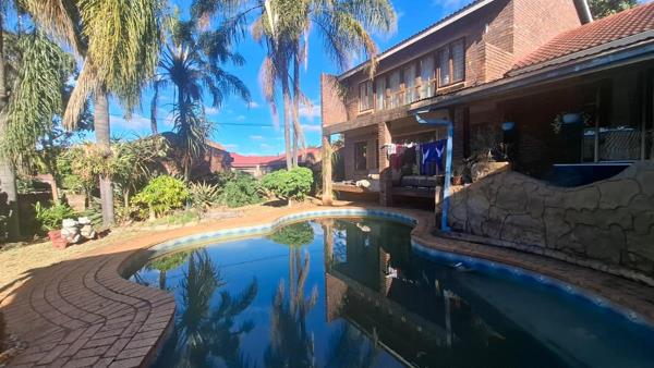 5 Bedroom House
