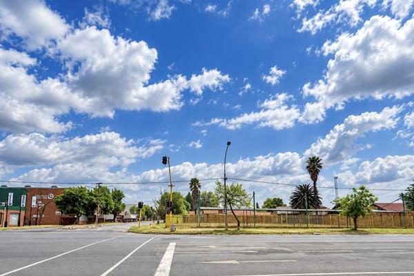 1 428 m² Land