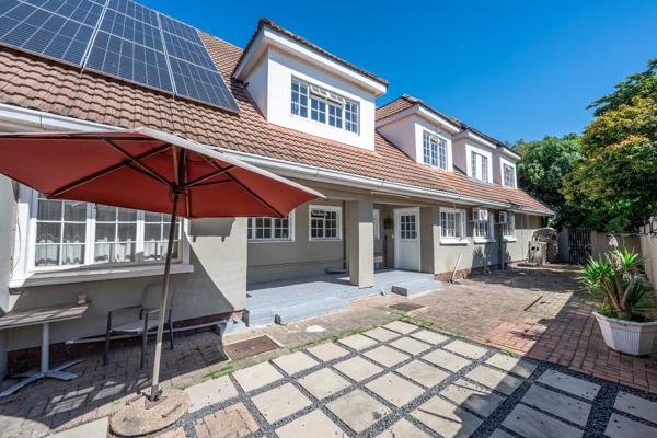 7 Bedroom House