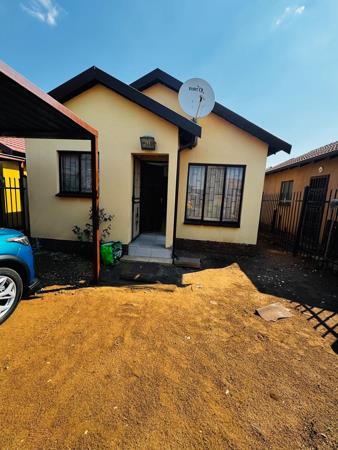2 Bedroom House