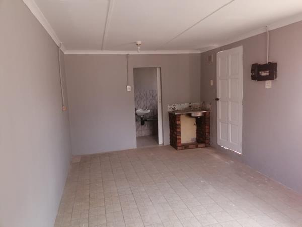 1.5 Bedroom Apartment