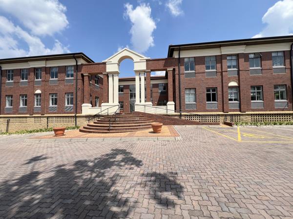 512 m² Commercial space
