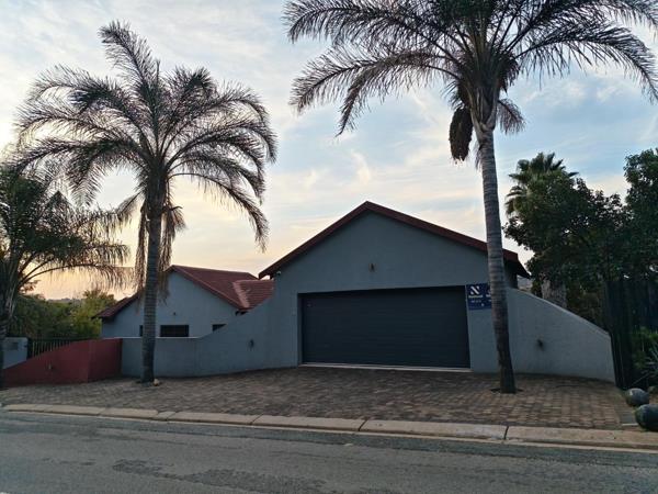 6 Bedroom House