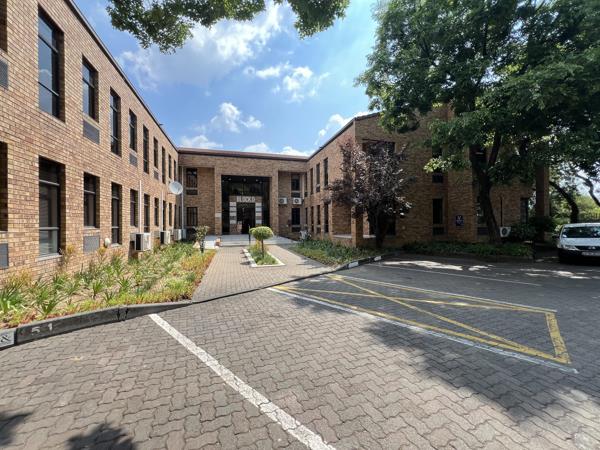 182 m² Commercial space