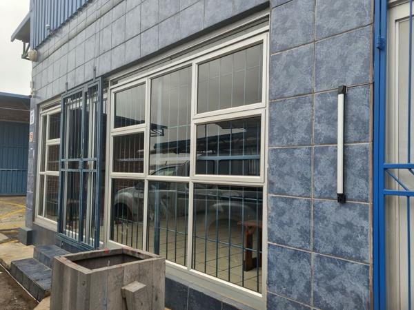 180 m² Commercial space