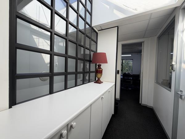 220 m² Commercial space