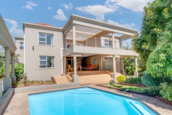 10 Bedroom House