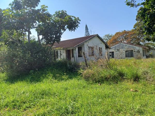 1 439 m² Land