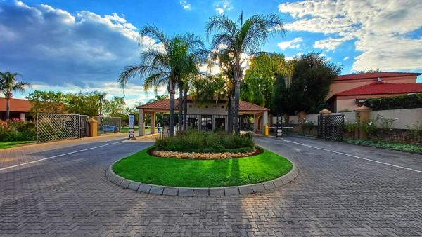 849 m² Land