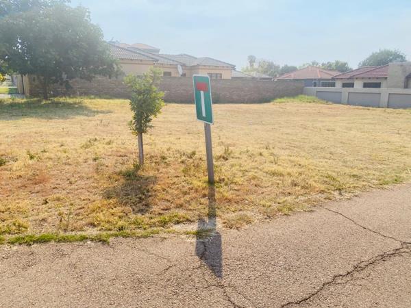 500 m² Land