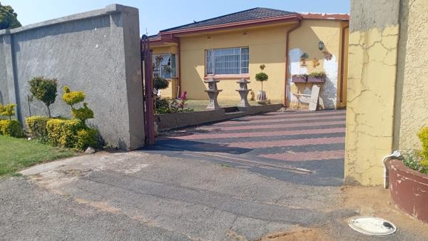 2 Bedroom House