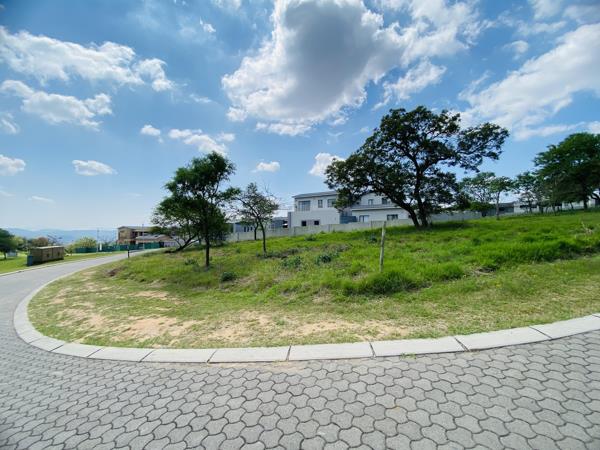 903 m² Land