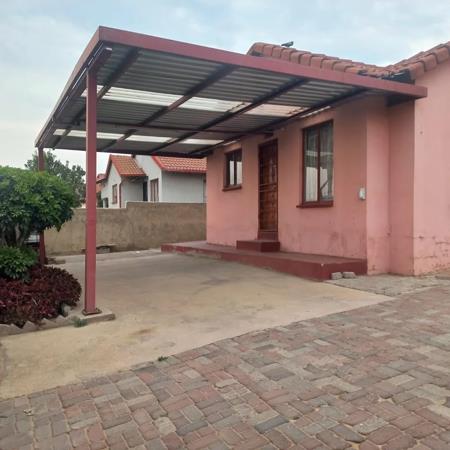 2 Bedroom House