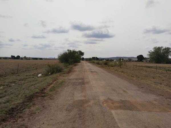 4.3 ha Land