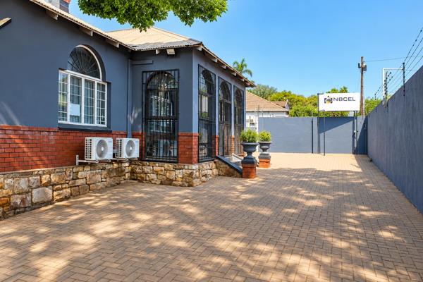 290 m² Office Space