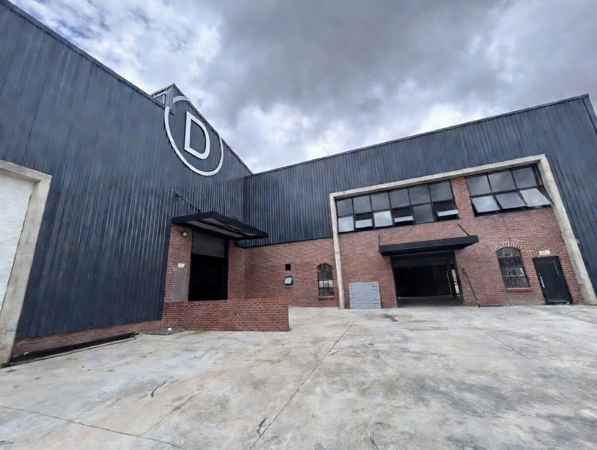 2 493 m² Commercial space