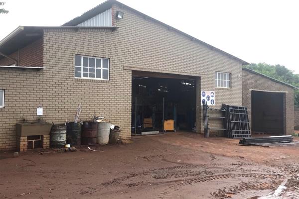 14 ha Commercial Farm