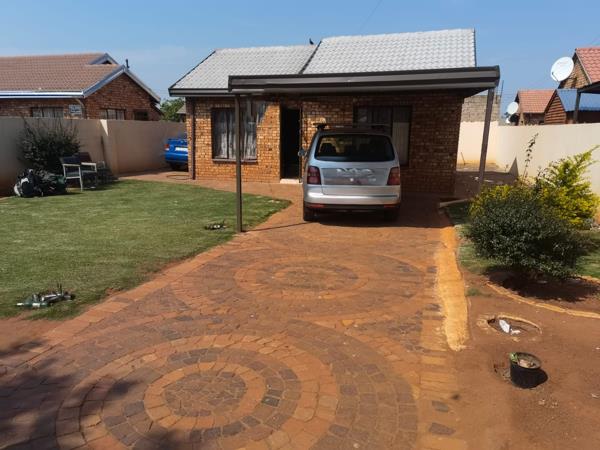 2 Bedroom House