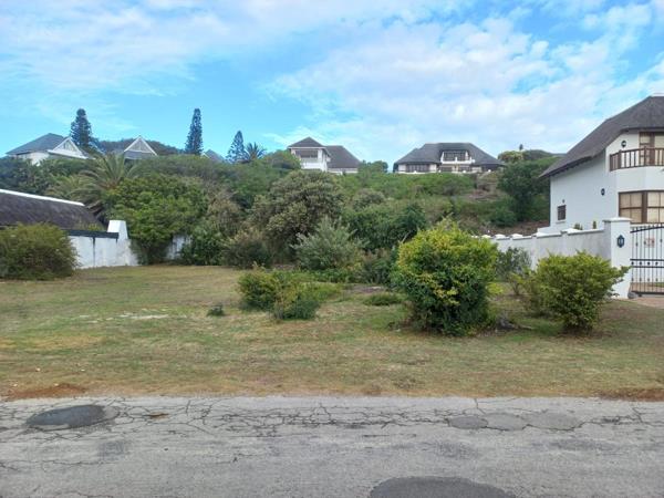1 201 m² Land