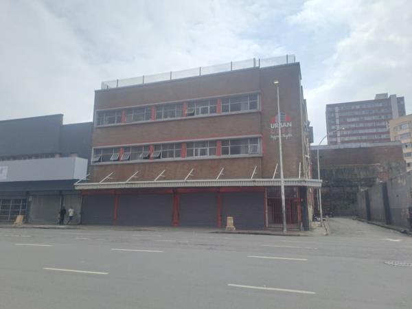 426 m² Commercial space