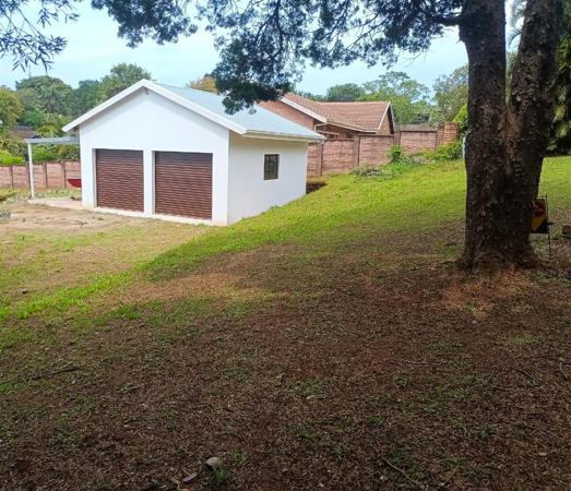 1 232 m² Land