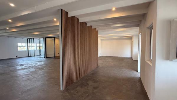 291 m² Office Space