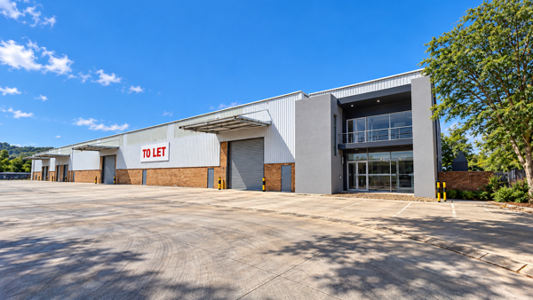 2 551 m² Industrial space