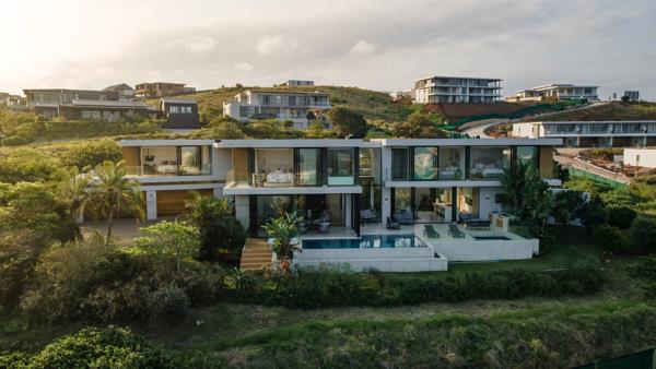 6 Bedroom House