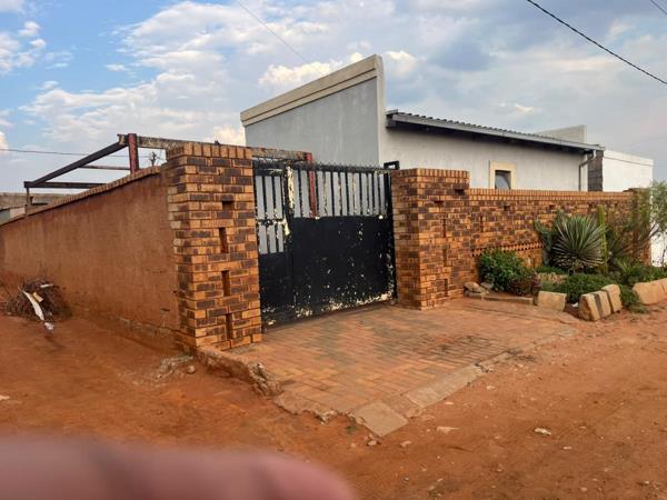 2 Bedroom House