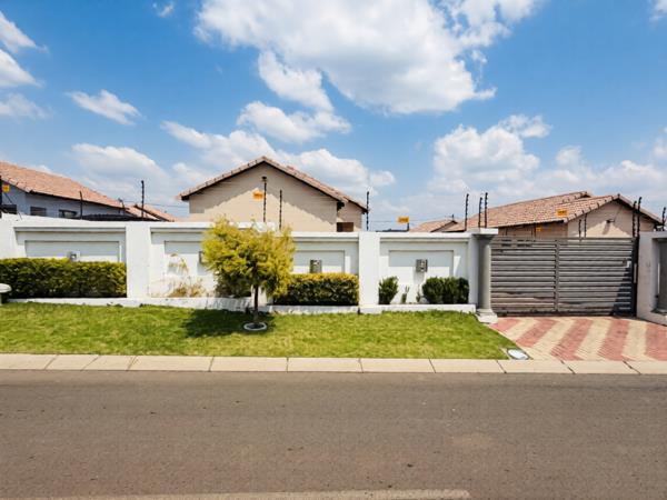 3 Bedroom House