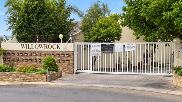 2 Bedroom Townhouse