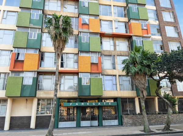 2.5 Bedroom Flat