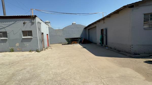 360 m² Industrial space