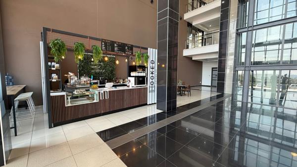 370 m² Office Space