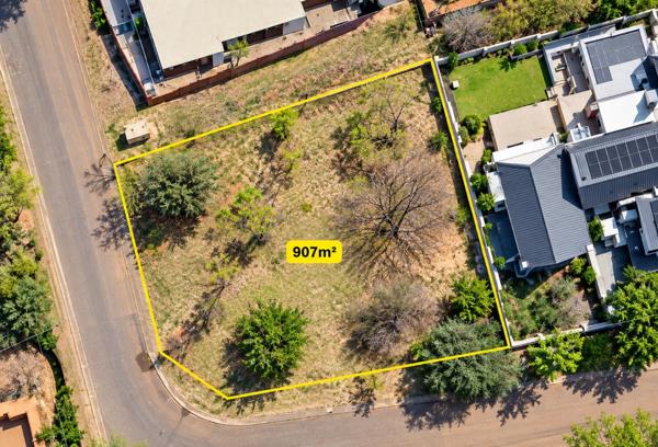 907 m² Land