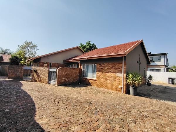 8 Bedroom House